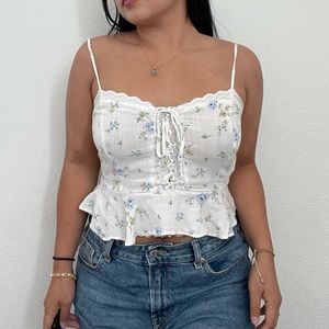 FOREVER 21 - Blue Floral Lace Up Crop Top